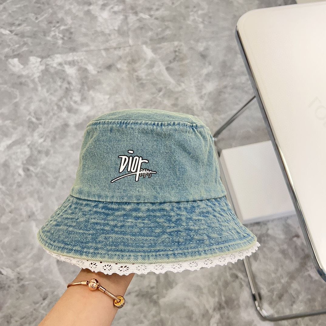 Christian Dior Caps